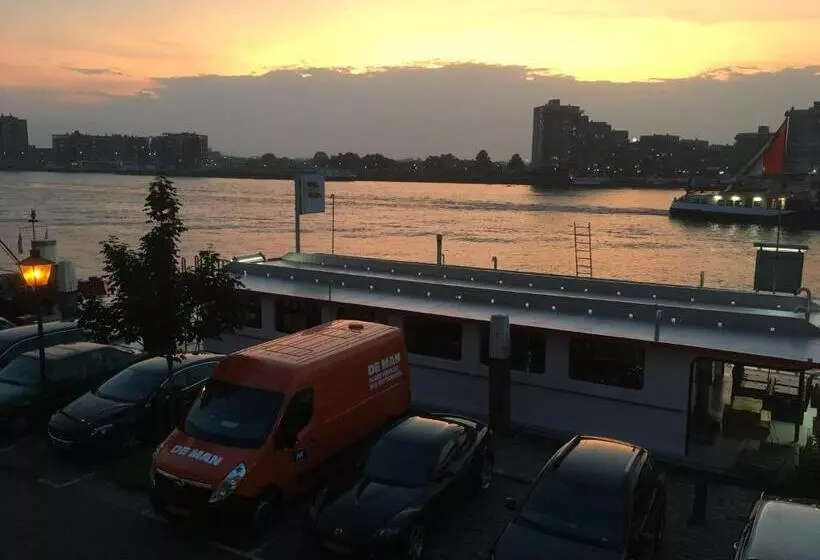 Aamiaismajoitus (B&B) Studioplus