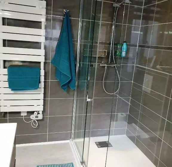 Aamiaismajoitus (B&B) Villa Mia