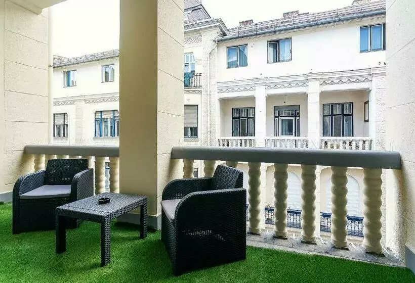 Catalog Boutique Rooms