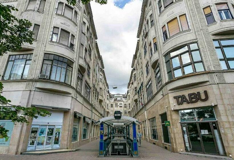 Catalog Boutique Rooms