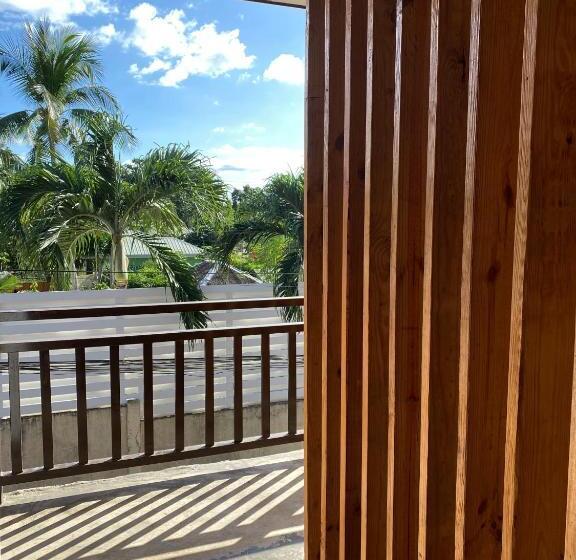 Hotelli Highway To H Inn   New Wing