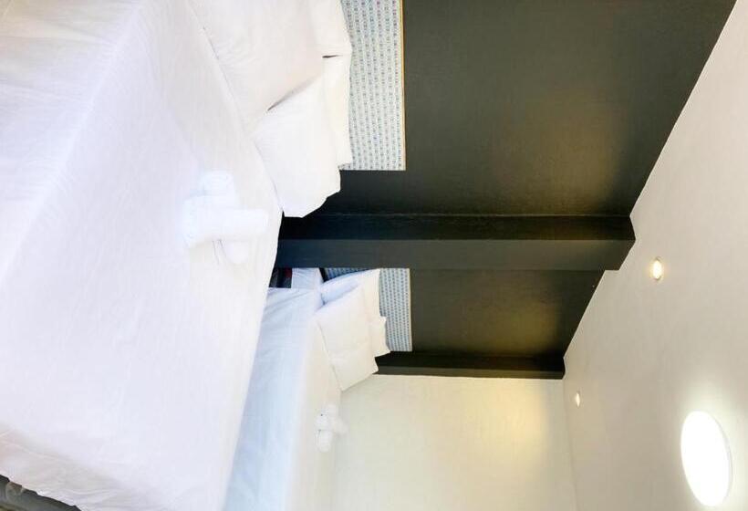 Hotelli Highway To H Inn   New Wing