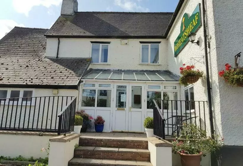 Hotelli Wheatsheaf Inn