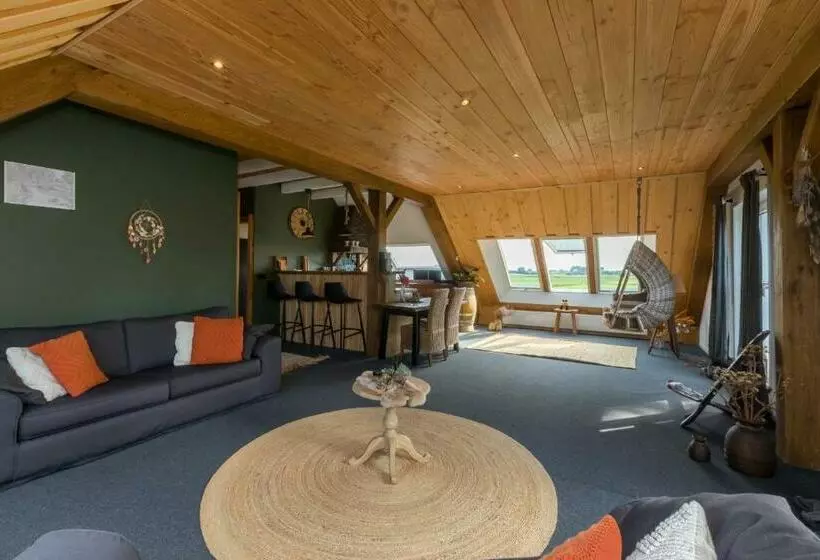 Majatalo De Notenboom