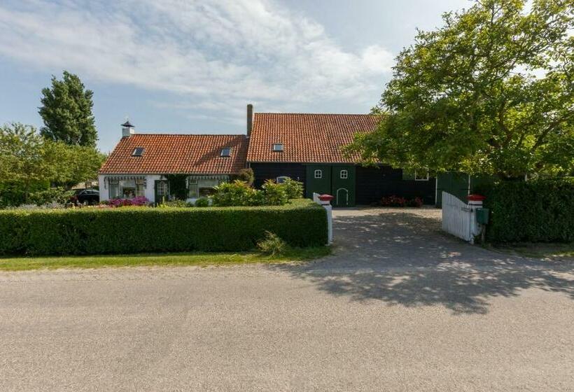 膳宿费 De Notenboom