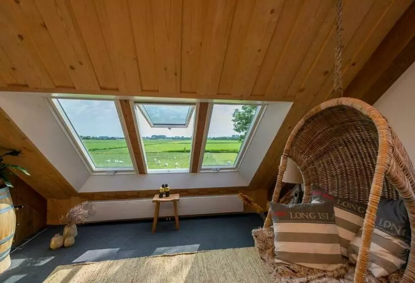 Majatalo De Notenboom