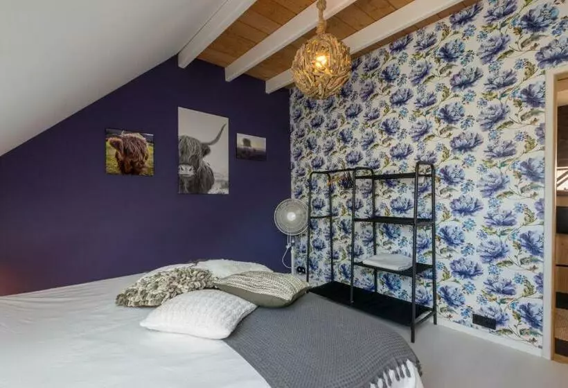 Majatalo De Notenboom