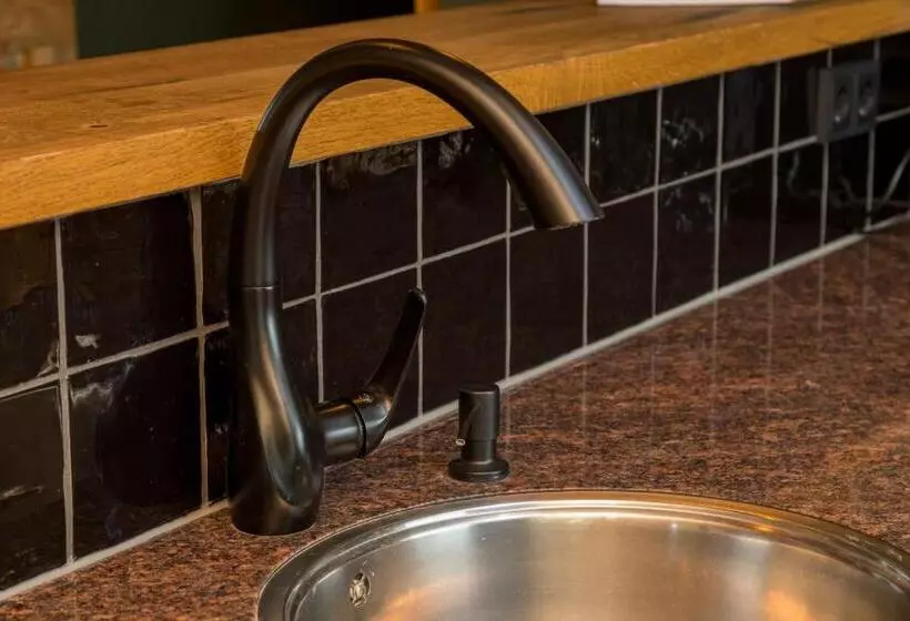 Majatalo De Notenboom