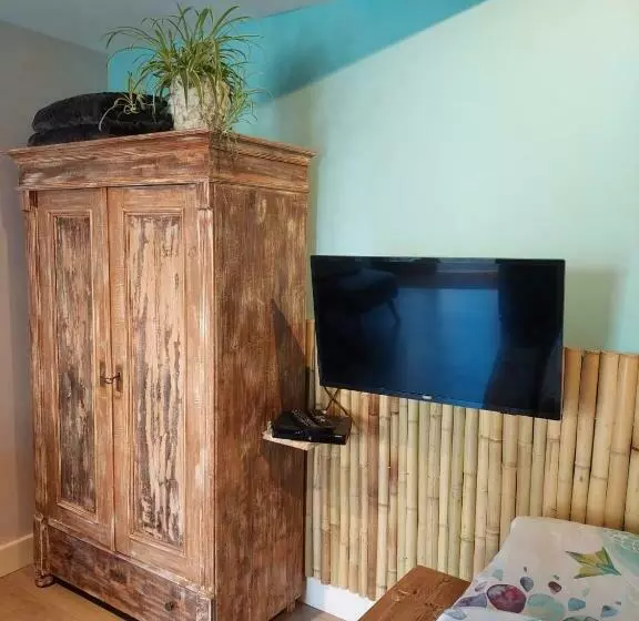 Majatalo Studio Pipper