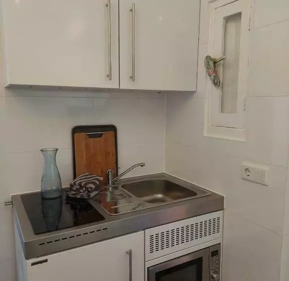 Majatalo Studio Pipper