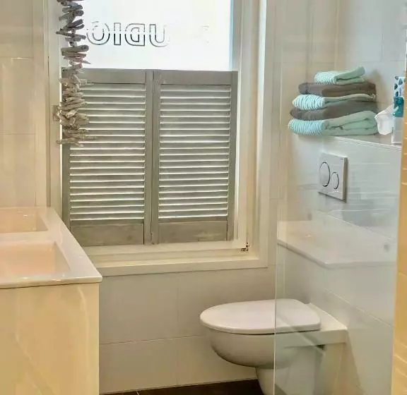 Majatalo Studio Pipper