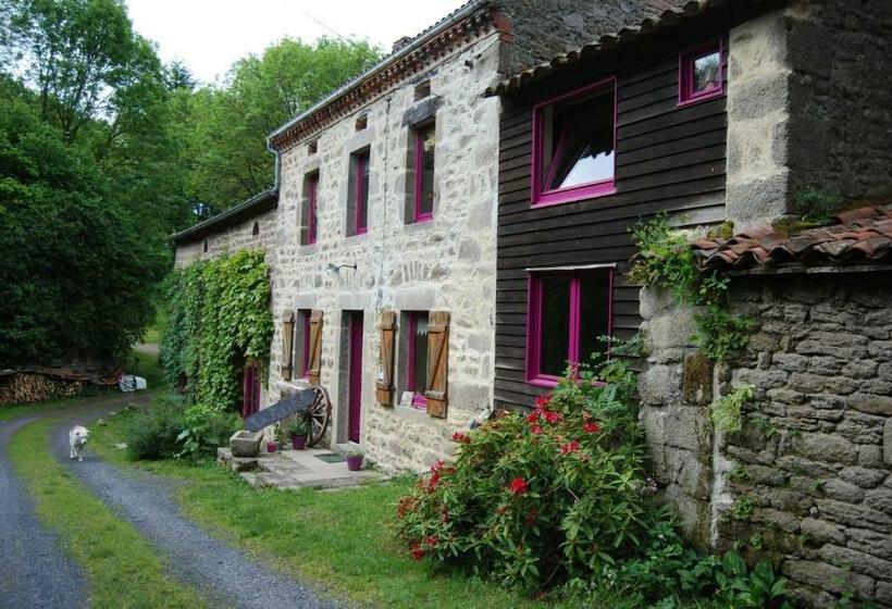 住宿加早餐 La Freiressa