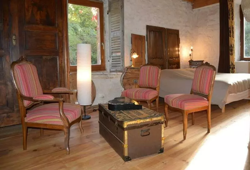 ベッドアンドブレックファースト La Freiressa