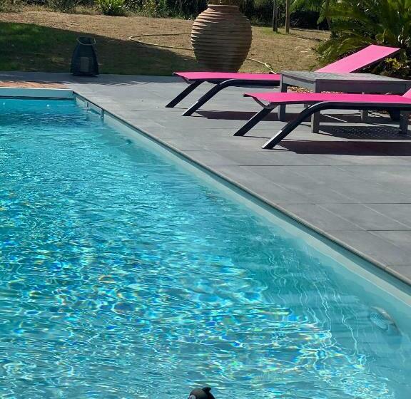 تختخواب و صبحانه Les Evens La Baule