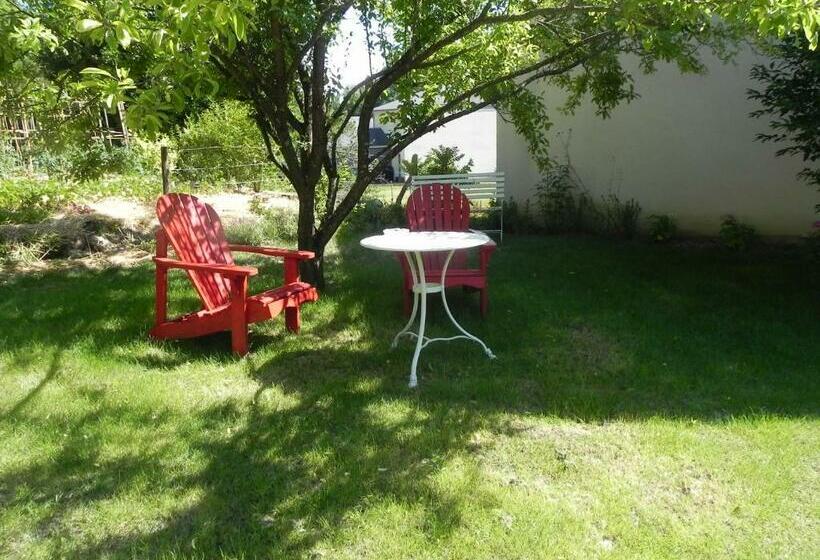 مبيت وإفطار Les Patis