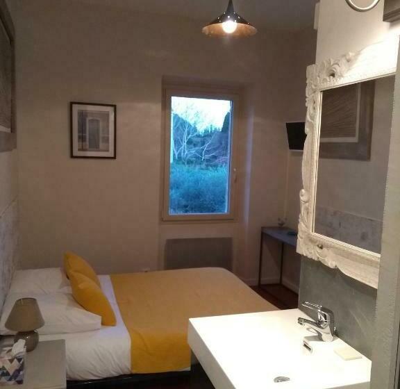 Bed and Breakfast Mas De Camejean