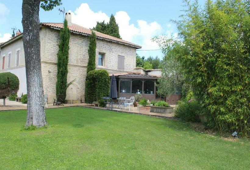 Bed and Breakfast Mas De Camejean