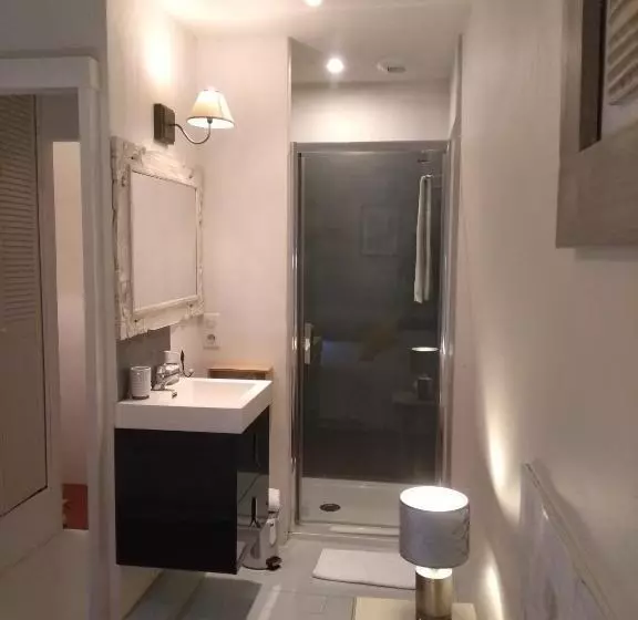 Aamiaismajoitus (B&B) Mas De Camejean