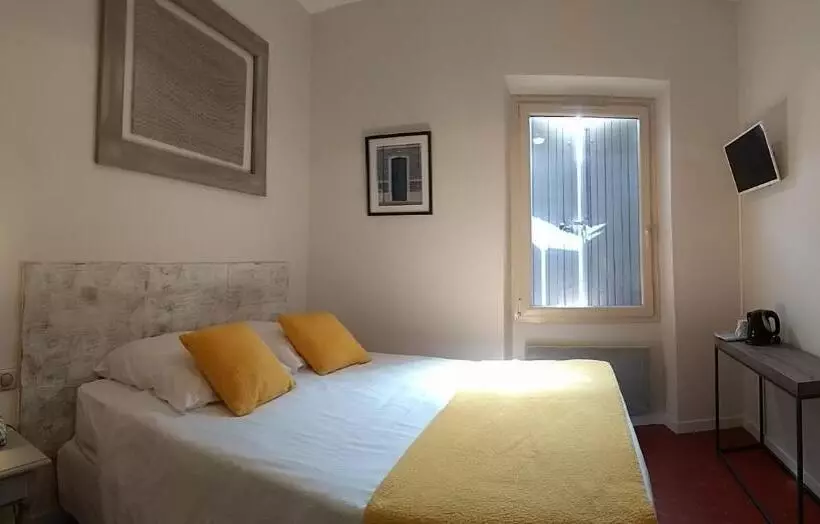 Aamiaismajoitus (B&B) Mas De Camejean