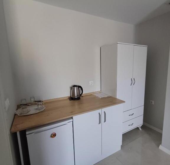 تختخواب و صبحانه The Cotton House