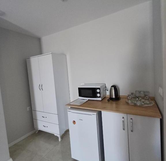 تختخواب و صبحانه The Cotton House