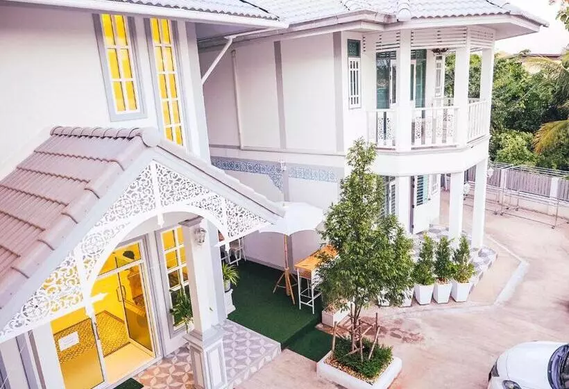 ホテル Promporn Boutique