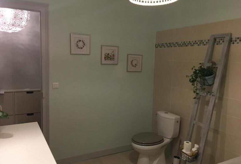 بنسيون Maison D’en Face