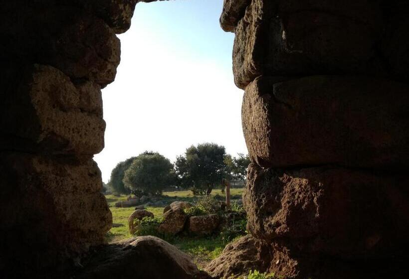 مبيت وإفطار Is Antas