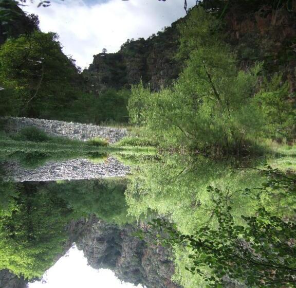 مبيت وإفطار Is Antas