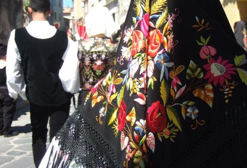 مبيت وإفطار Is Antas