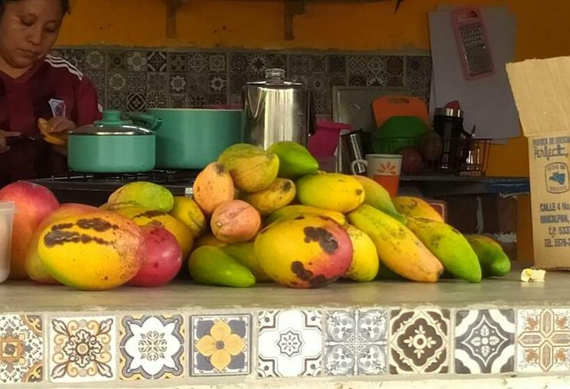 민박 Casita Tonina