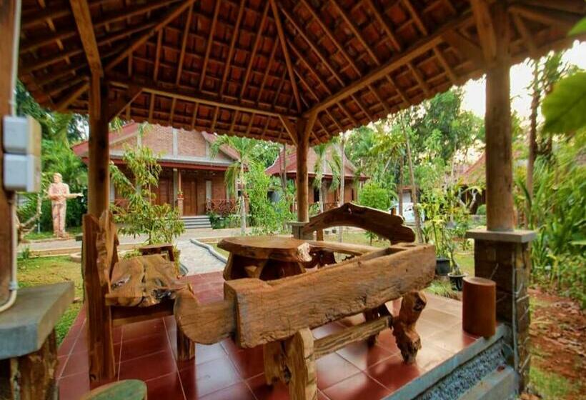 فندق Omah Joglo Semarang