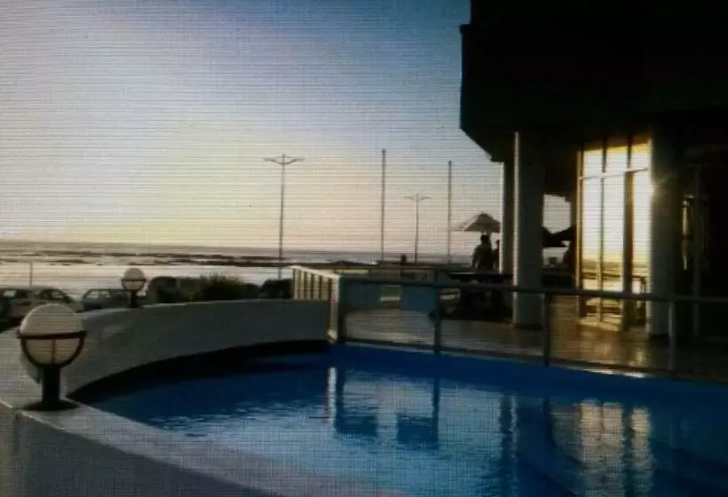 ホテル Sunset 786 Holidays 211