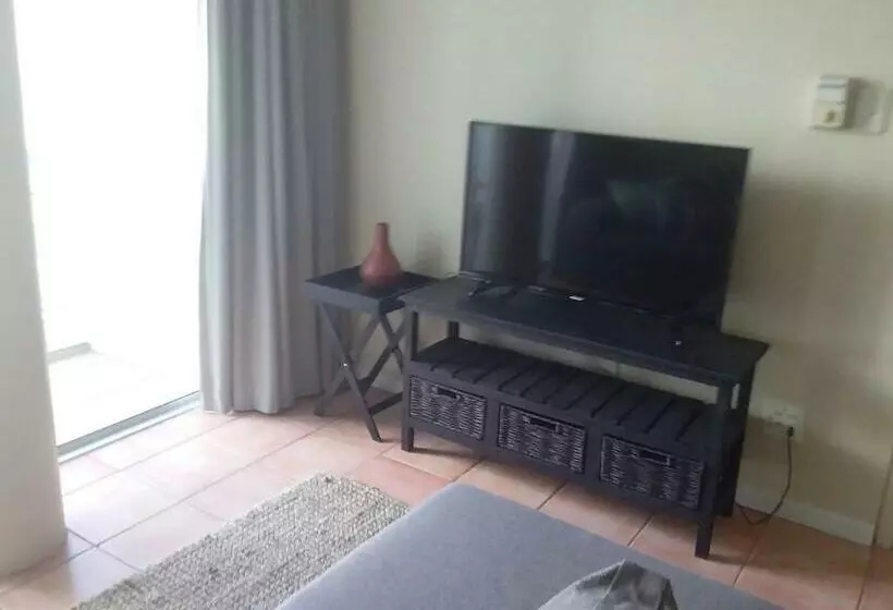 ホテル Sunset 786 Holidays 211