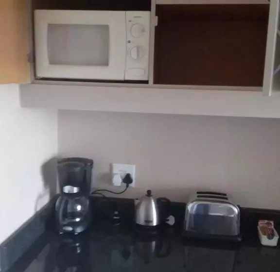 ホテル Sunset 786 Holidays 211