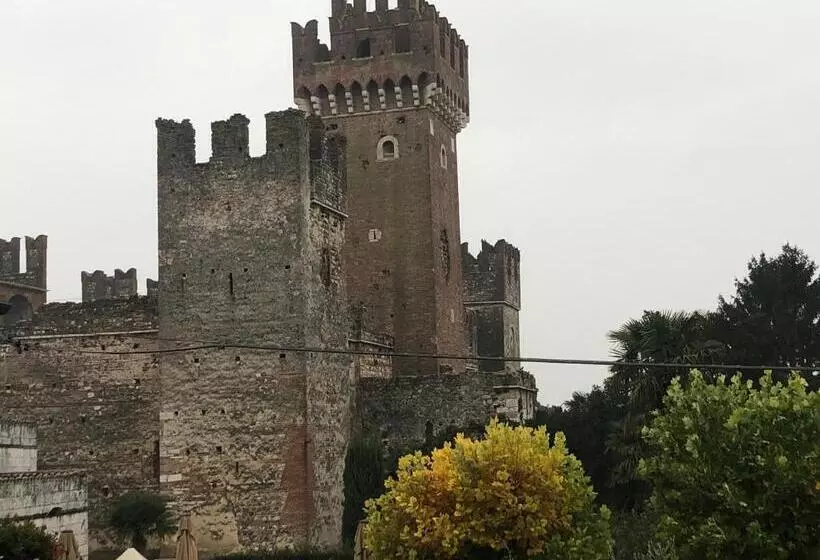 Majatalo Castello Centro Storico