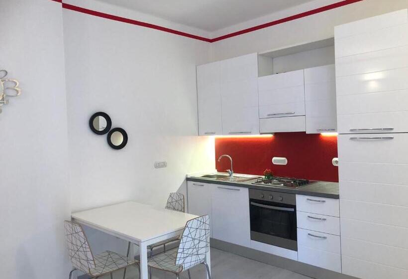 بنسيون Castello Centro Storico