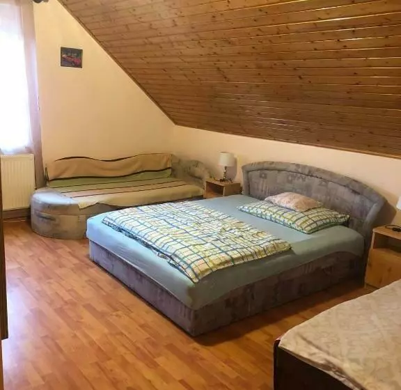 Majatalo Edit Vendégház Balatonszentgyörgy