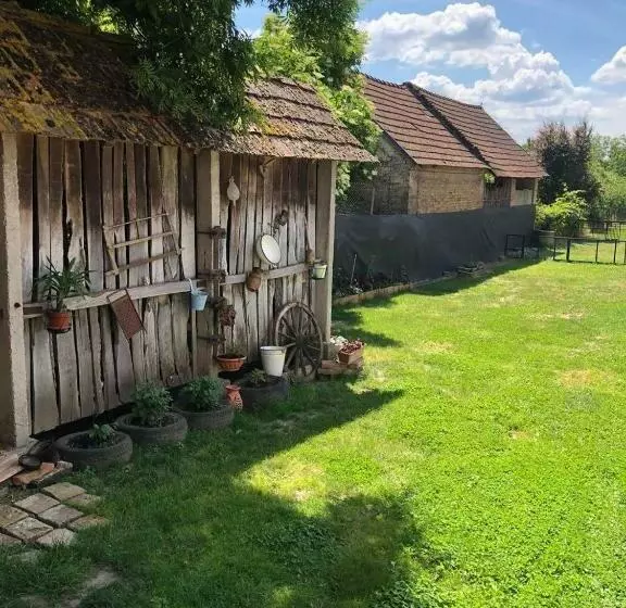 Majatalo Edit Vendégház Balatonszentgyörgy