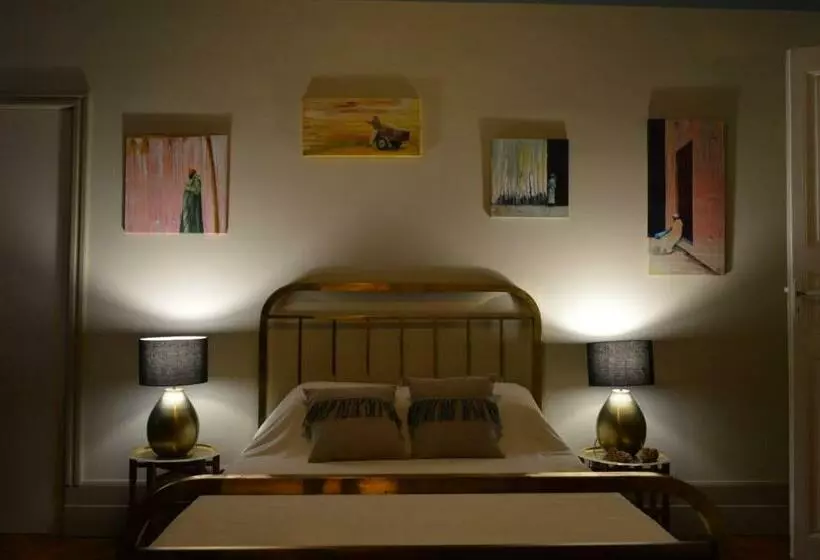 Majatalo L Inattendu