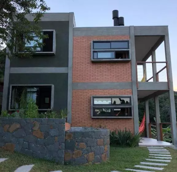 Majatalo Marafunda Hospedaria, Praia Da Gamboa