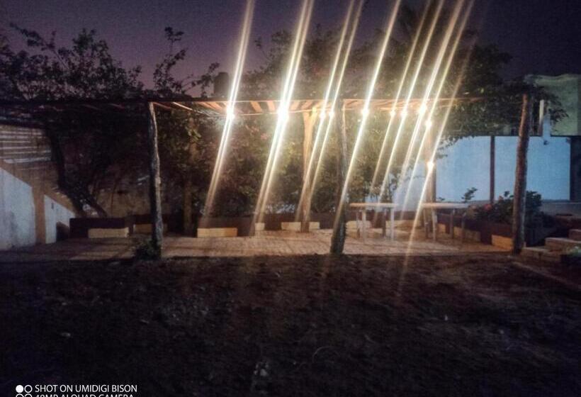 膳宿费 Villa Kosniin