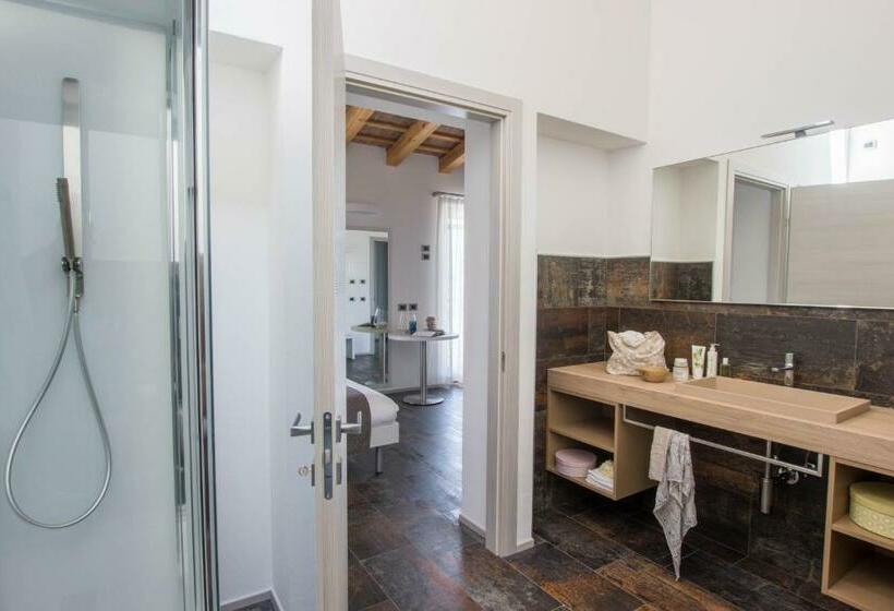 Bed and Breakfast Casanova Inn