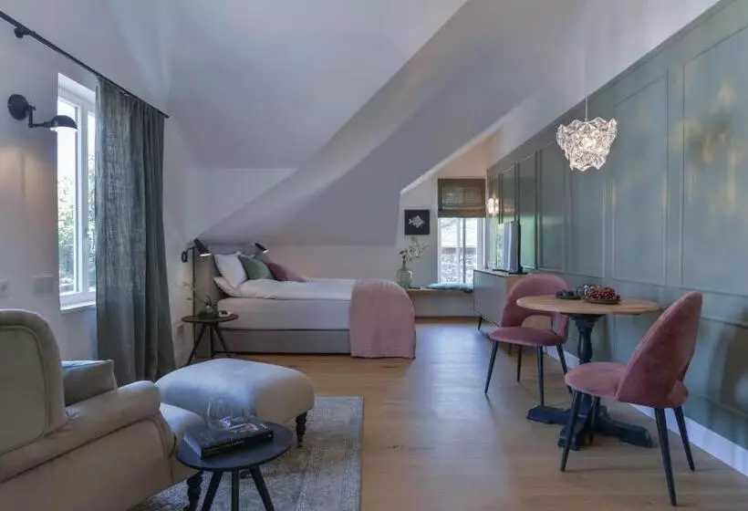 Aamiaismajoitus (B&B) Konrads Limburg   Hotel & Gästehaus