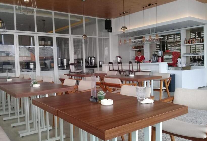 Alam Hotel By Cordela