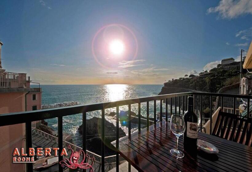 Пансион Alberta Rooms Manarola