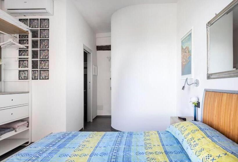 Пансион Alberta Rooms Manarola