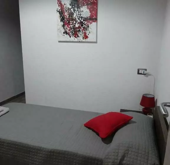 ペンション Domos Loru