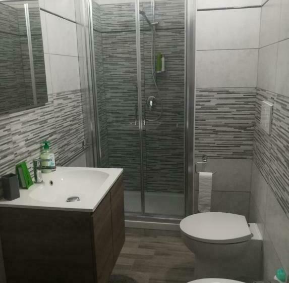 פנסיון Domos Loru