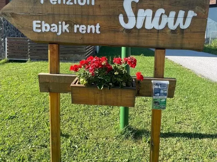 ペンション Penzión Snow